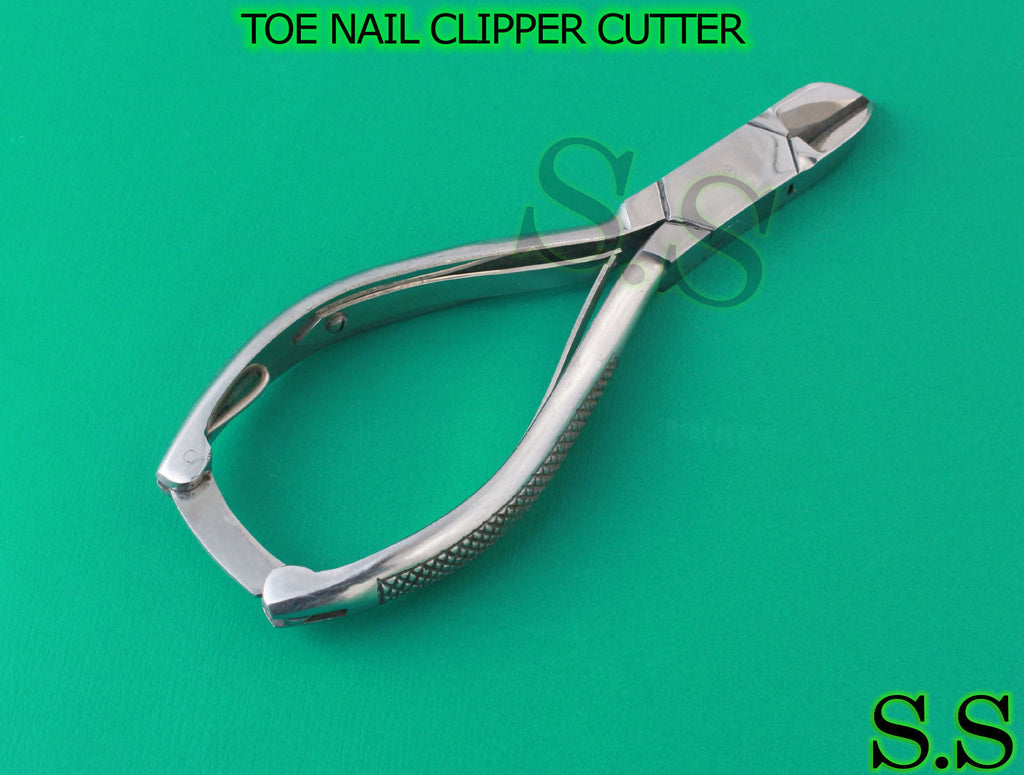 TOE NAIL CUTTER 5.5'' WITH LOCK